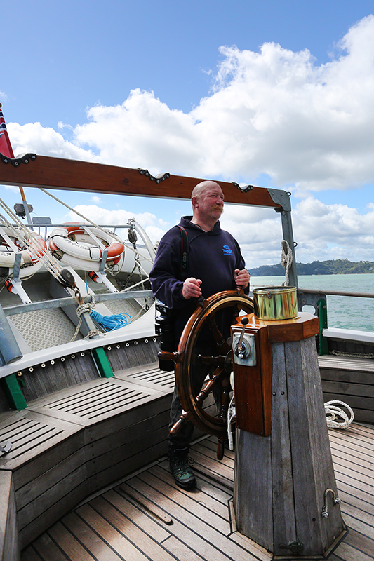 Sail on the R Tucker Thompson, Bay of Islands, NZ